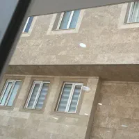 نیروی خانم خدمات و اشپزی