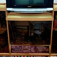 میز  درحد نو به فروش میرسد