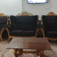 مبل به همراه میز