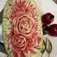 میوه آرایی و تزئین هندوانه برای مناسبت شب یلدا|خدمات پذیرایی، مراسم|تهران, شهرک چیتگر|دیوار