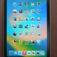 آیپد مینی ۶ در حد آک ۲۵۶ گیگ