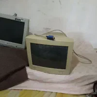 مانیتور کامپیوتر سالم