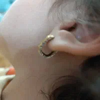 یک لنگه گوشواره فروشی به قیمت تابلو|جواهرات|قم, نوبهار|دیوار