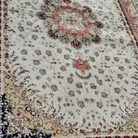 یک عددفرش ۶متری ۹متری شسته شده