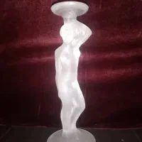 جاشمعی یا مجسمه کریستال رخ مات