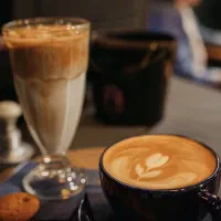 باریستا خانم یا آقا شیفت صبح