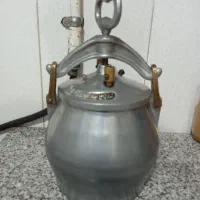 زودپز|ظروف پخت‌وپز|حمیدیا, |دیوار