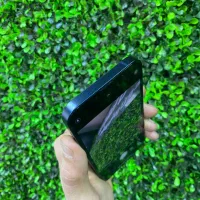 Iphone 13 / آیفون ۱۳ نرمال بدون هیچ خطو خشی ۱۲۸|موبایل|تهران, میرداماد|دیوار