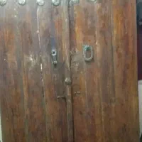 درب قدیمی چوبی|کلکسیون اشیاء عتیقه|حمیدیا, |دیوار