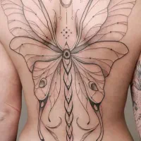 خدمات تاتو، کربن تراپی