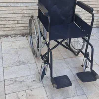 ویلچر مشکی|آرایشی، بهداشتی، درمانی|اصفهان, مرداویج|دیوار