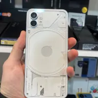 ناتینگ phone 1 با حافظهٔ ۲۵۶ گیگابایت