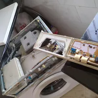 منشی ،سرویسکار ،تعمیر کار ،تکنسین ،تعمیرکاریخچال