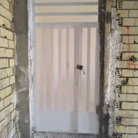 درب دو لنگه تمیز