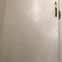 یک واحد مسکونی هم کف