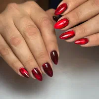 خدمات تخصصی کاشت ناخن