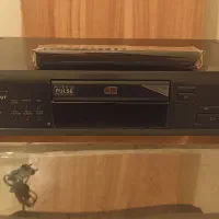 سی دی و دی وی دی و سی دی من