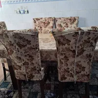میز ناهار خوری ۶ نفره در حد نو با کاور