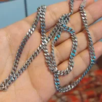 زنجیر نقره|جواهرات|اهواز, فاز ۱ پادادشهر|دیوار