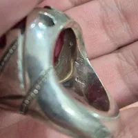 یاقوت رنگ دار