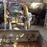 بیل لودری تراکتوری