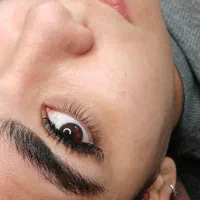 اکستنشن مژه|خدمات آرایشگری و زیبایی|تربت جام, بیست متری منبع آب|دیوار