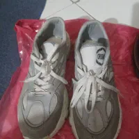 فروش سه جفت کفش به قیمت مناسب.هرکدام سیصد تومان|کیف، کفش، کمربند|تهران, گمرک|دیوار