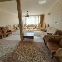 رهن و اجاره خانه واقع در ابتدای خیابان خشرو