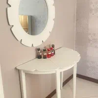 آینه کنسول سفید بسیار شیک
