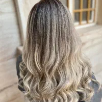 خدمات آرایشگری رنگ تتو کوتاهی و..