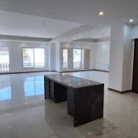 تک واحدی ۲۲۰ متر کلید نخورده|فروش آپارتمان|نوشهر, |دیوار