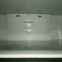 یخچال و فریزر  ۳۰ فوت.renzoo..بدنه استیل .کم کار|یخچال و فریزر|بندرعباس, |دیوار