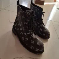 کتونی مشکی لژ دار سایز 39|کیف، کفش، کمربند|تهران, خواجه نظام الملک|دیوار