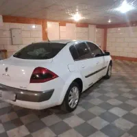 مگان ۲۰۰۰ اتومات