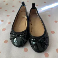 دو جفت کفش بچه گانه سایز ۲۶-۲۷ تمیز و سالم