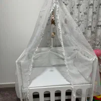 تخت نوزادی(گهواره ای)