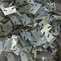 به یک آبکار ماهر گالوانیزه جوشکارو یک منشی خانم