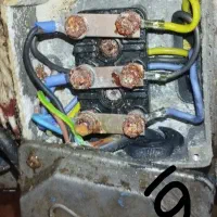 برقکار حرفه ای صنعتی و خانگی(گروه برق کاران البرز)|خدمات پیشه و مهارت|فردیس, منظریه|دیوار