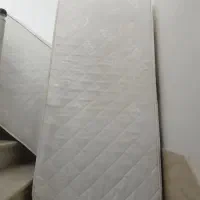 دو عدد تشک وتخت زیرین درحد نو|تشک تختخواب|آشخانه, |دیوار