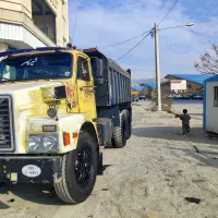 ولوو کمپرسی عروسک بیرنگ سوئدی