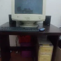 کامیپوتر با میز