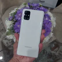 گوشیm51 سامسونگ باطری ۷۰۰۰رام ۸ سفید ویتنام اکبند
