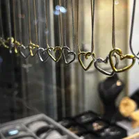 گردنبند قلب دفرمه|بدلیجات|خمینیشهر, |دیوار