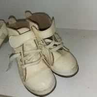 کوله پشتی و کفش دخترانه|کیف، کفش، کمربند|مشهد, رسالت|دیوار