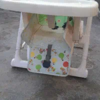 صندلی غذاخوری کودک