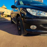 اس دی V8 درحد