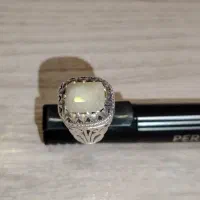 انگشتر و مدال نقره