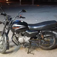 موتور باکسر 125 مدل 1395|موتورسیکلت|قم, هفت تیر|دیوار