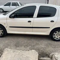 فروش ۲۰۶ لاکاغذی