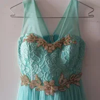 مجلس|لباس|گلبهار, شهر جدید گلبهار|دیوار